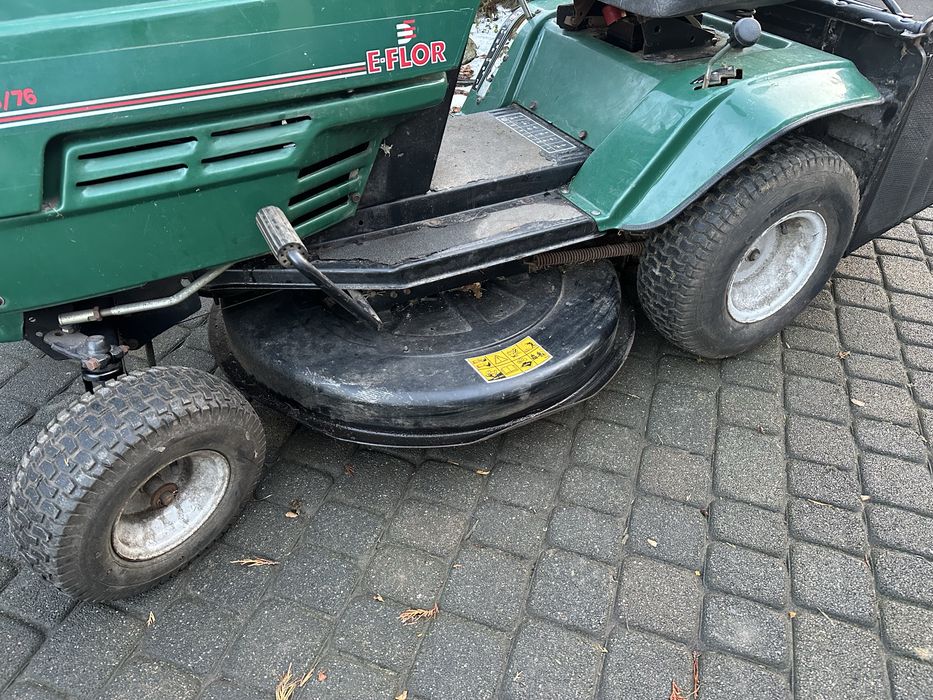 Traktorek kosiarka z koszem MTD Briggs Stratton  rewers