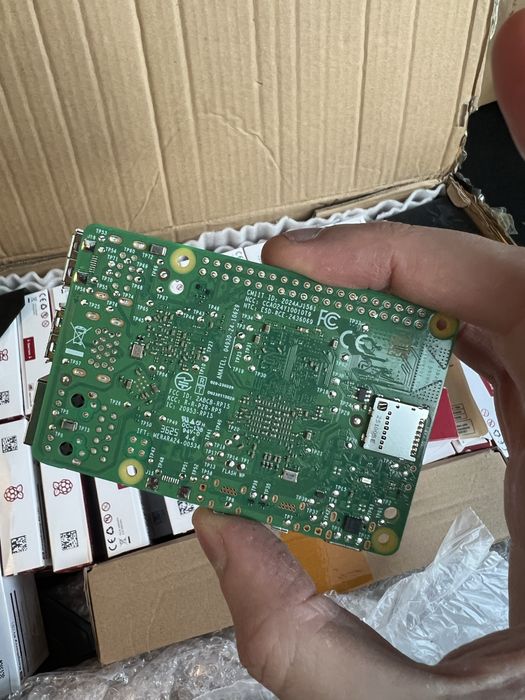 Raspberry pi5 2gb