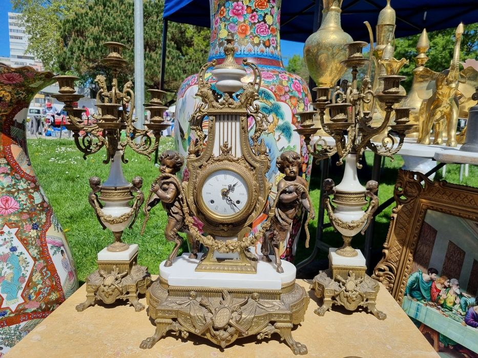 Antiguidades e velharias