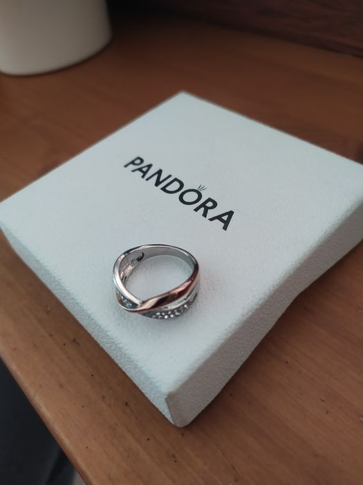 Pierścionek pleciony jak Pandora Apart dwukolorowy ok 16mm średnica we