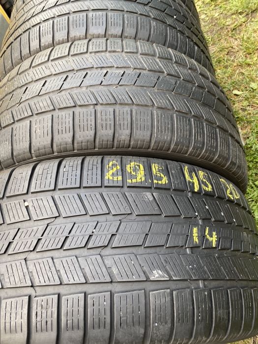 Зимові 2 шт. 295/45 R20 Pirelli Scorpion Ice&Snow
