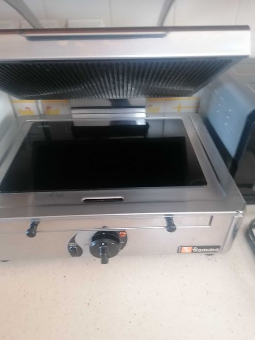 Tostadeira/vitrocerâmica fiamma