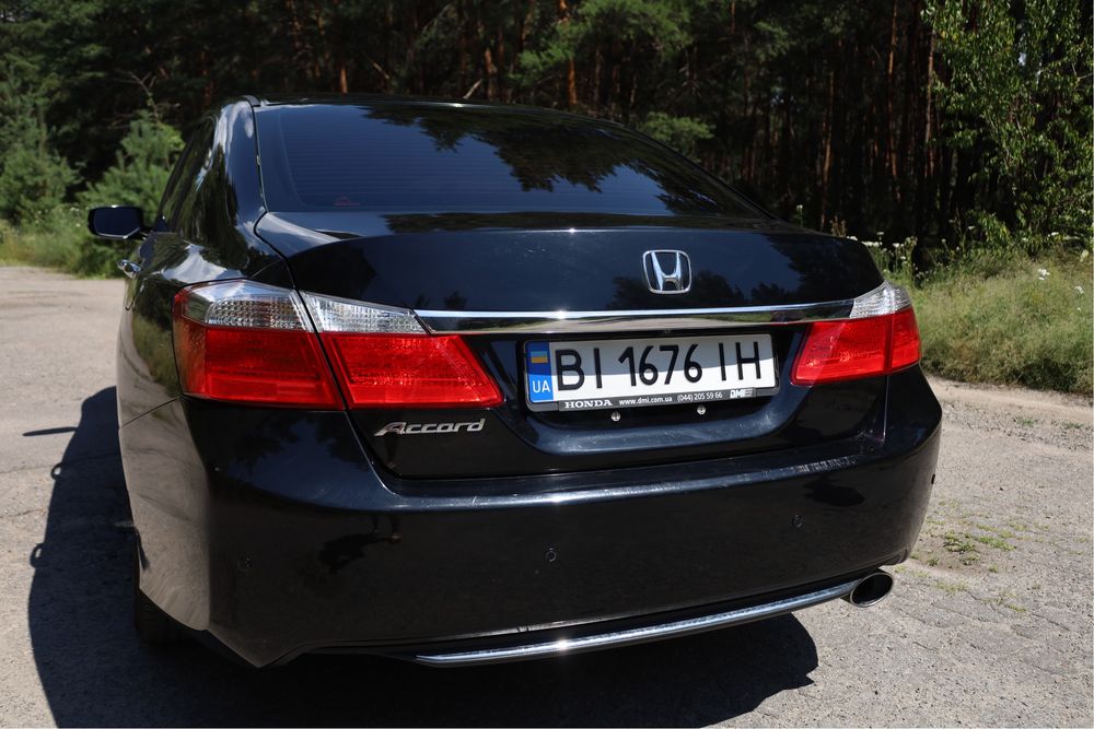 Продам Honda Accord 2014 года, 2.4 газ/бензин