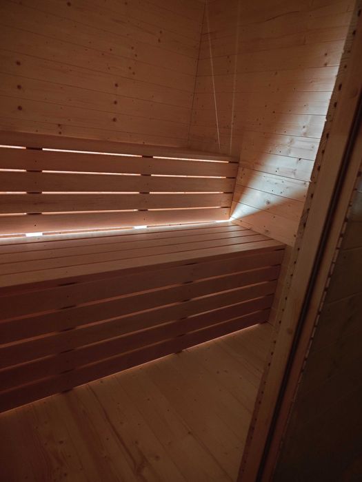 sauna sucha fińska | ogrodowa, z przedsionkiem, domkiem narzędziowym
