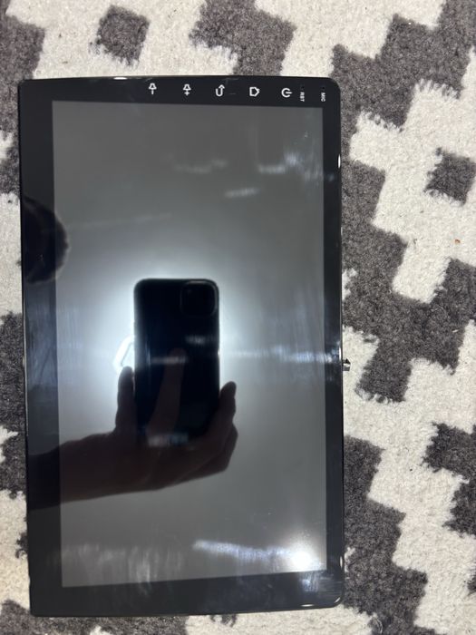 Продам монитор,Universal Android Head Unit 10