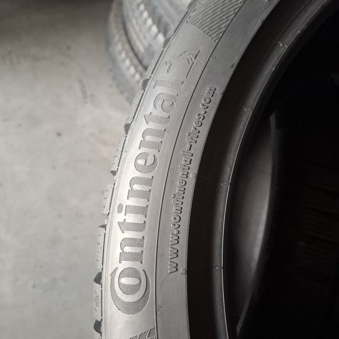 Шини в новому стані 255/40/21 -4 шт Continental WinterContact TS850P