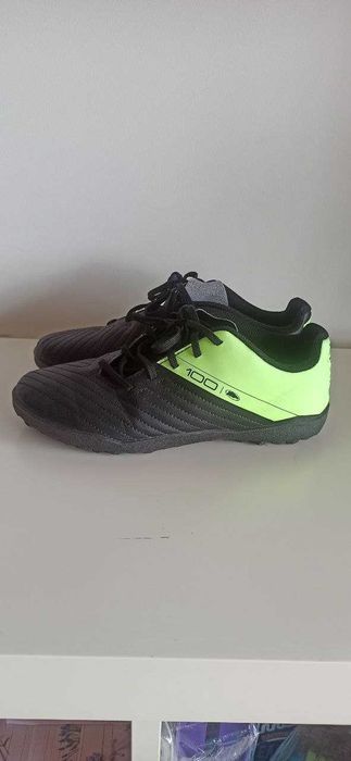 KIPSTA 100 TF   chuteiras de futebol  para crianças