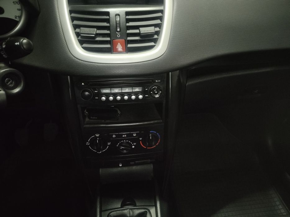 Peugeot 207 1.4 Hdi