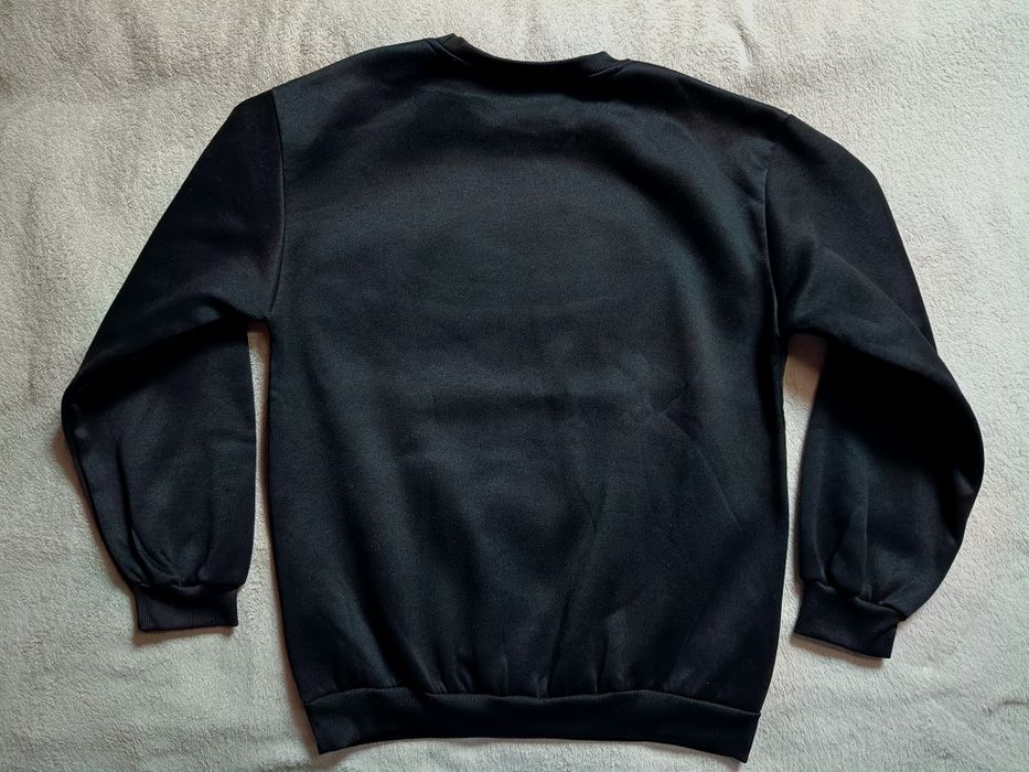 Bluza na chłodniejsze dni, ocieplana, czarna