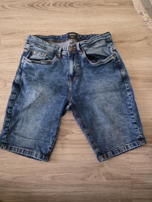 Sprzedam spodenki męskie Cropp