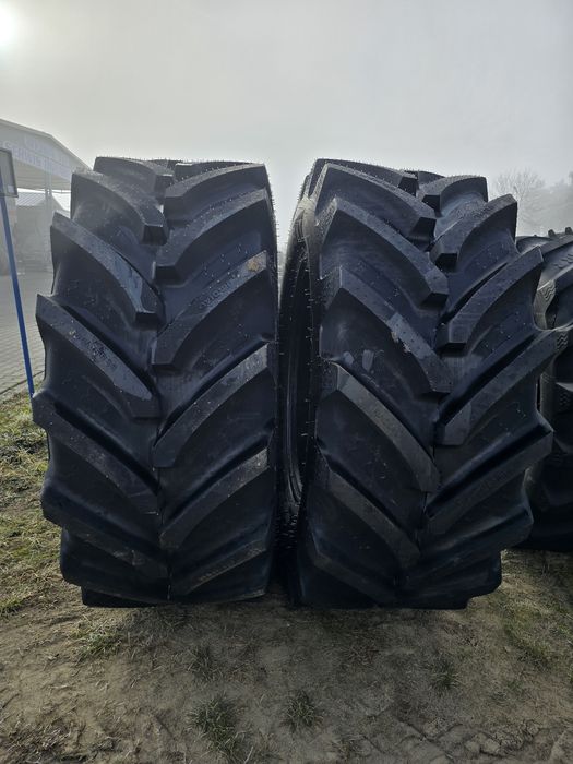 Opony 650/65r38 BKT