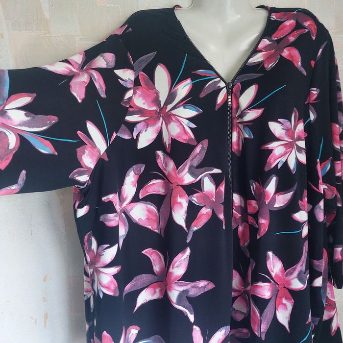 Новые туники. Размер 66-68