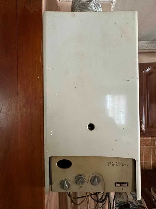 Продаж будинку біля лісу