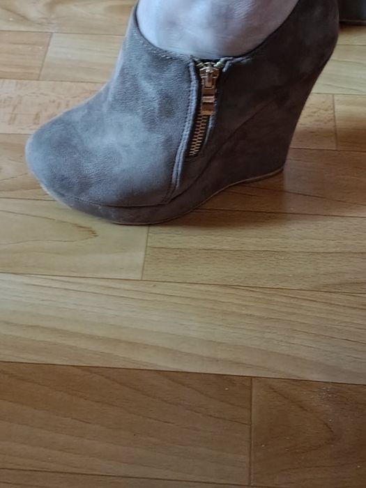 Sprzedam Botki wiosenne damskie