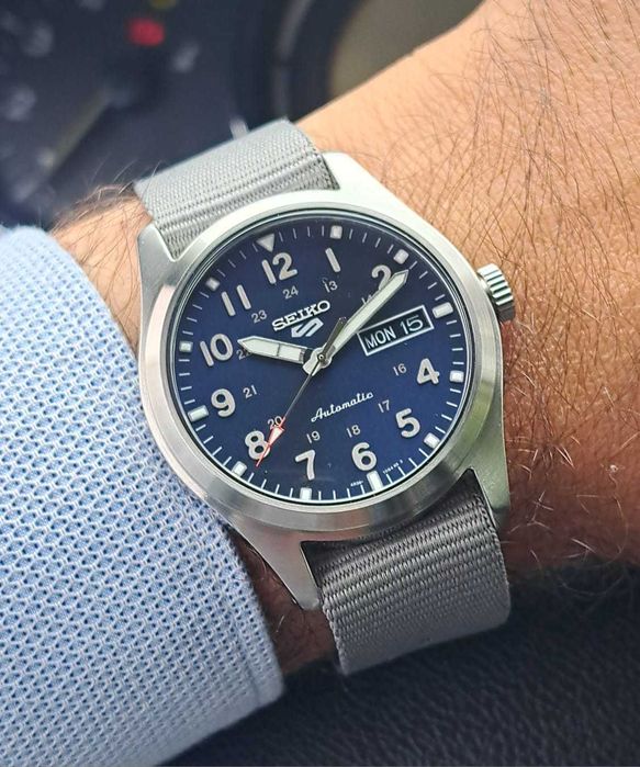 Seiko 5 Sports Field (SRPG29K1) - Full Set