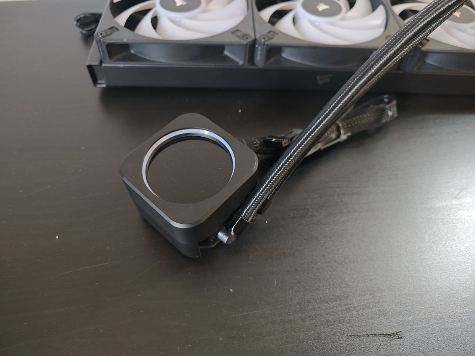 Corsair iCUE H170i ELITE CAPELLIX LCD