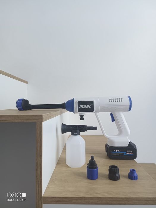 Мини мойка аккумуляторная