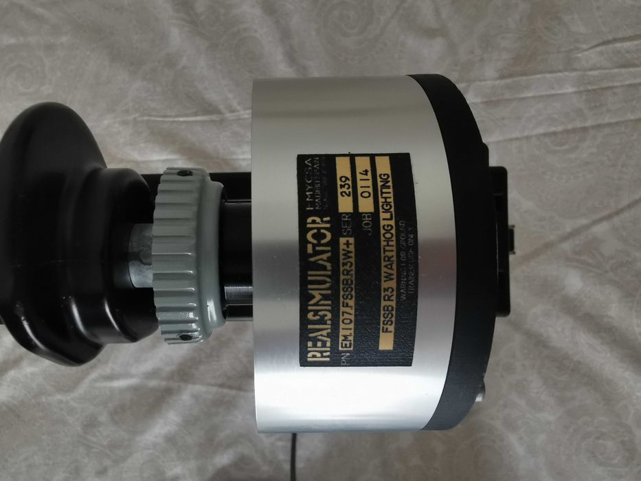 F-16 SIM - HOTAS Thrustmaster com FSSB R3L, TableMounts e Delan Clip