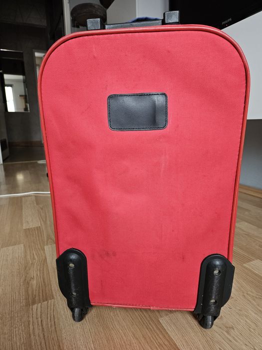 Walizka kabinowa podręczna mała