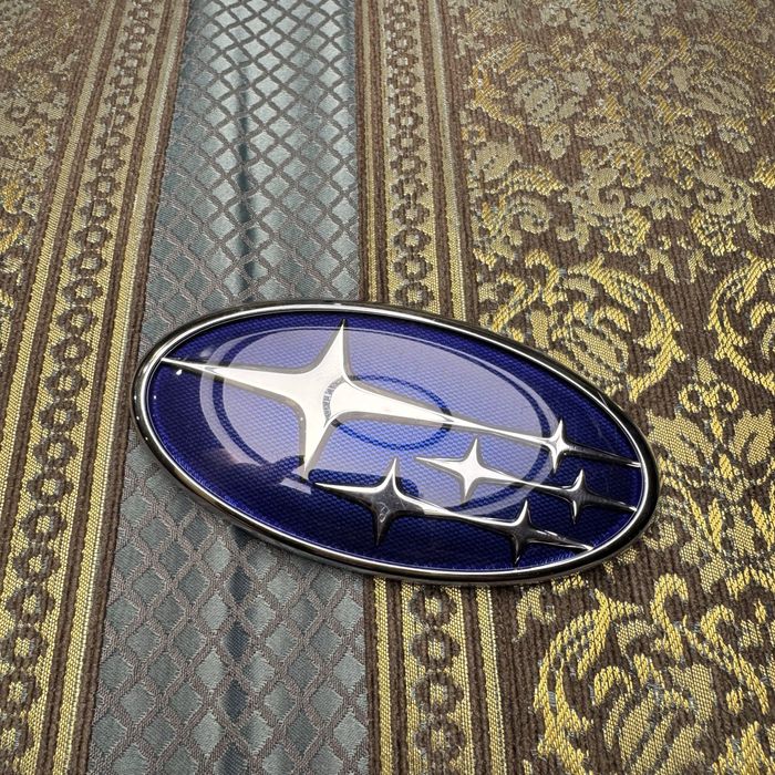 Subaru Эмблема знак решётки радиатора