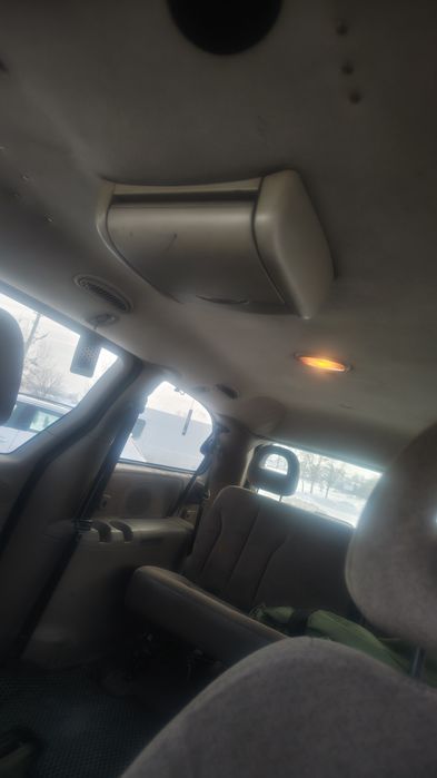 Два Крайслери гранд вояджер 2,5 срд