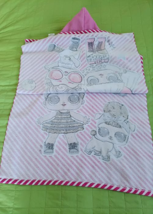 Poncho infantil da LOL