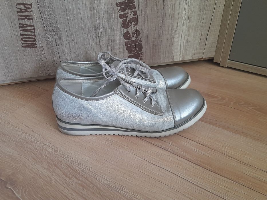 Buty wiosenne damskie 38