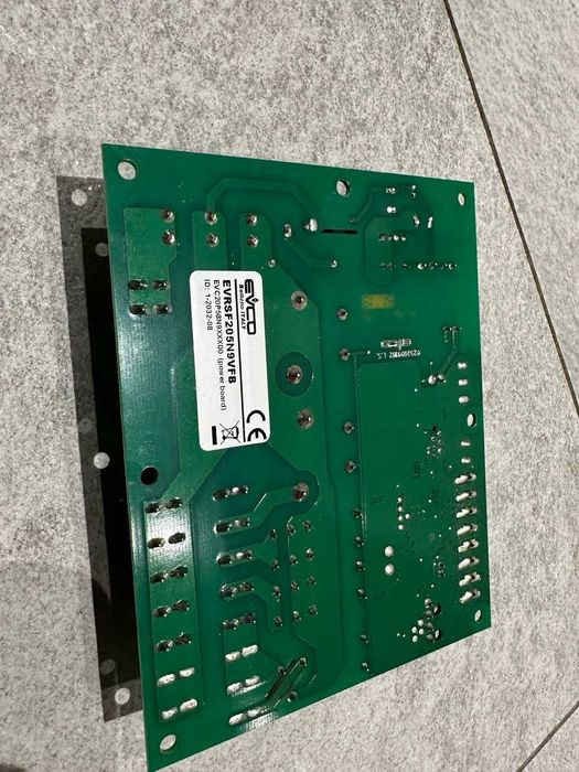 EVRSF205N9VFB Контролер для холод/мороз облад 5 реле Split EVCO Італія