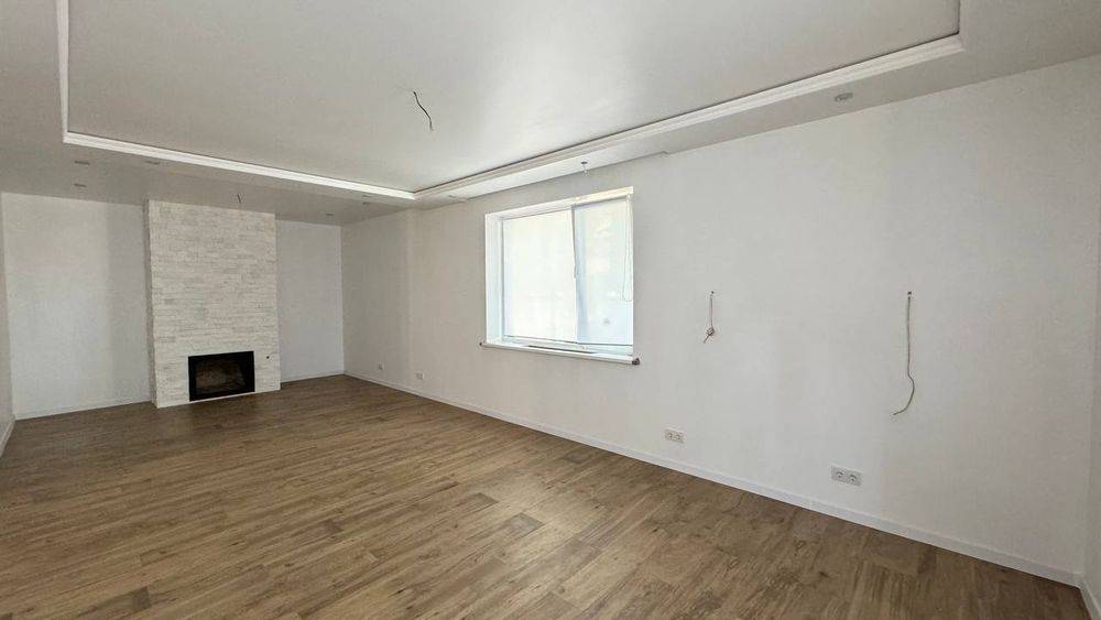 м. Ірпінь Новий будинок з НОВИМ Ремонтом!