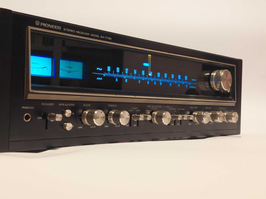 Ampiltuner Pioneer SX 7730 Czarny Vintage