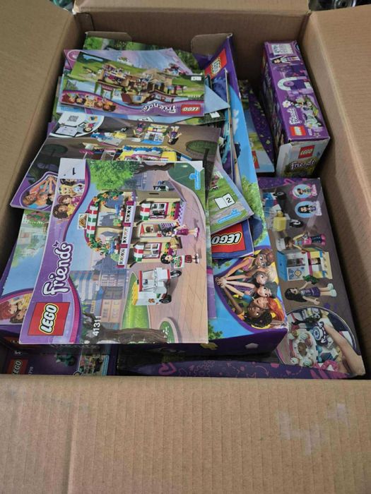 15 zestawów klocków Lego