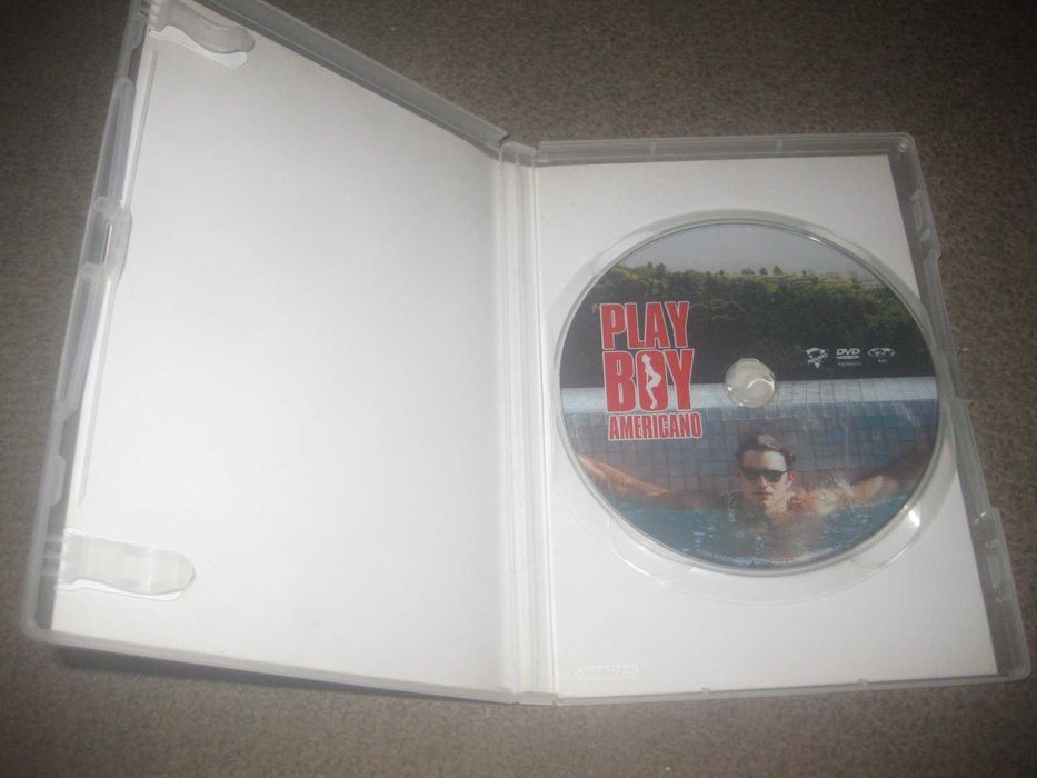 DVD "Playboy Americano" com Ashton Kutcher