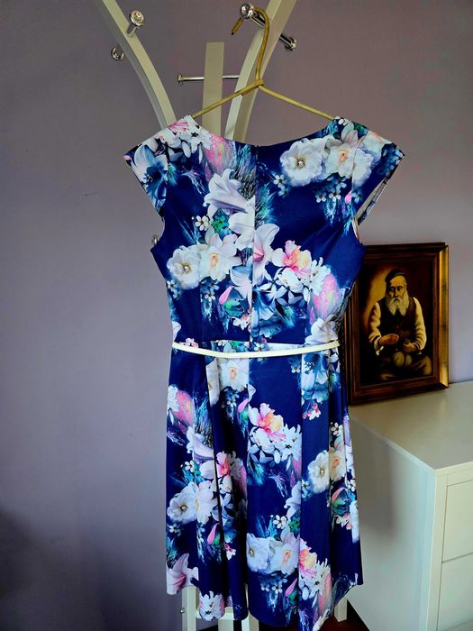Sukienka elegancka
