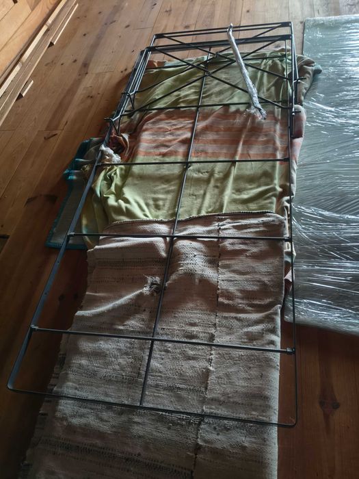 Mesa retangular com tampo de vidro