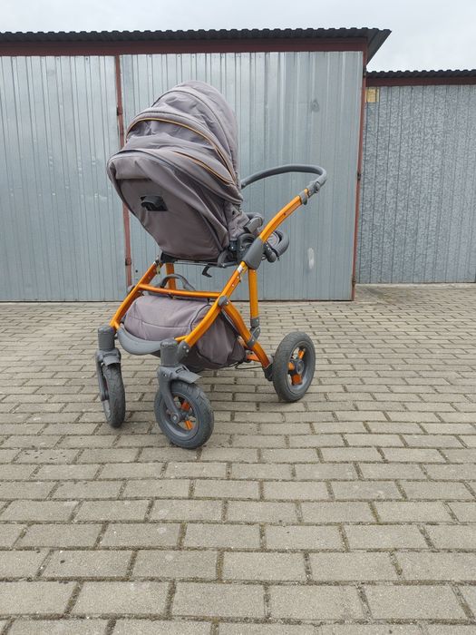 Wózek spacerowy dla dziecka