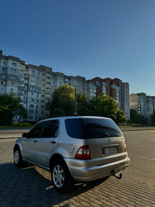 Mercedes-Benz ML 270 CDI • 2001 • Дизель • Повний привід