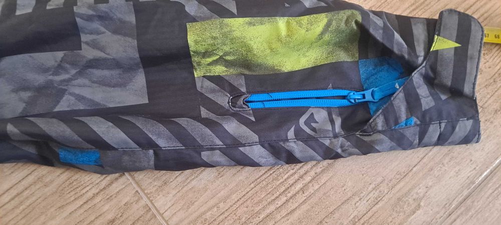 Kurtka narciarska Quiksilver rozmiar S - mylący na osobę 180cm 80kg