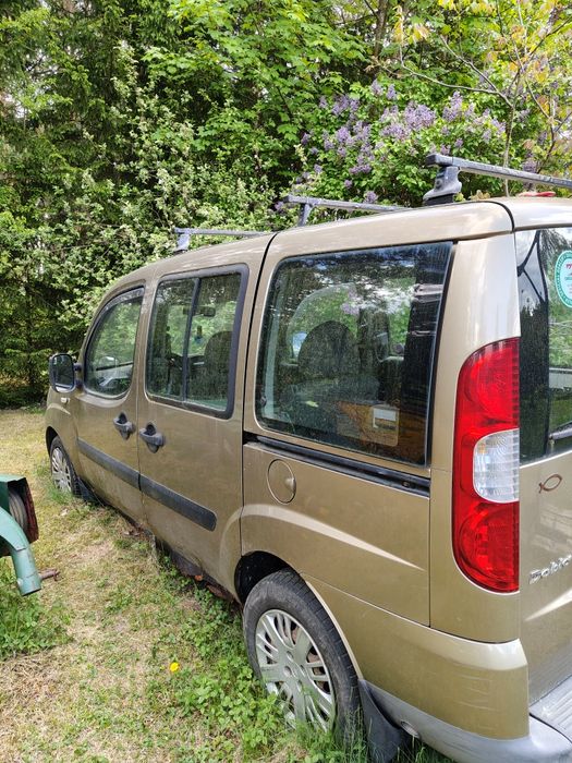 Fiat Doblo 1,4 bęzyna LPG.