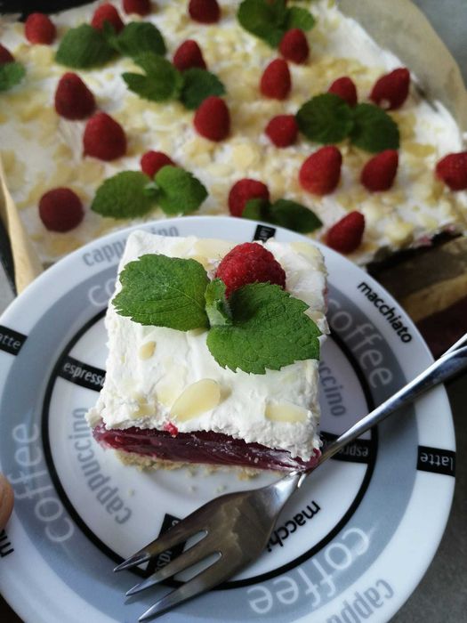 > 25 sadzonek Maliny letniej, 2zł/szt