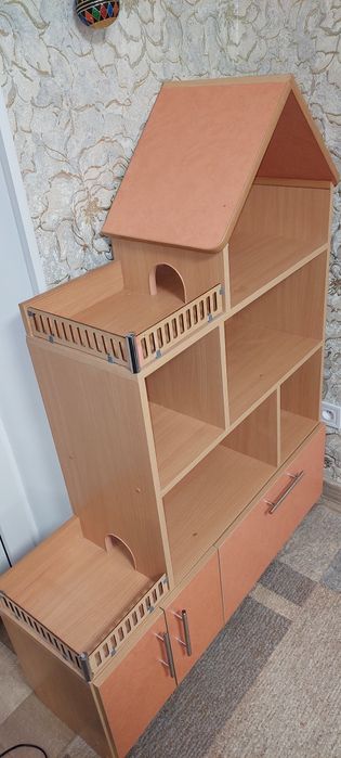 Продам дитячий будинок