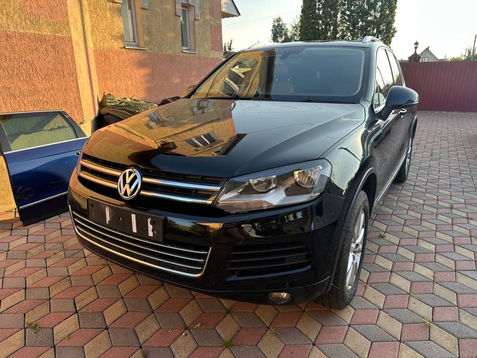 Розборка WV Touareg NF 3.0 Мотор Коробка Крило Двері Капот Радіатор