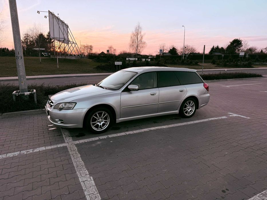 Subaru Legacy 2.5i AT