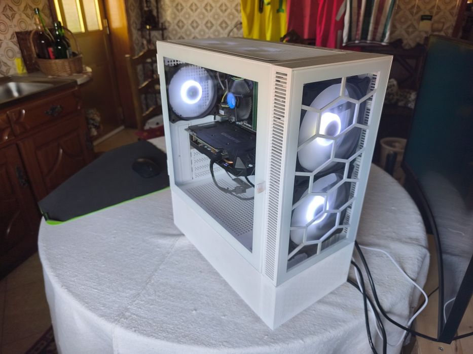 Torre gamer i3 7100 GTX 1060