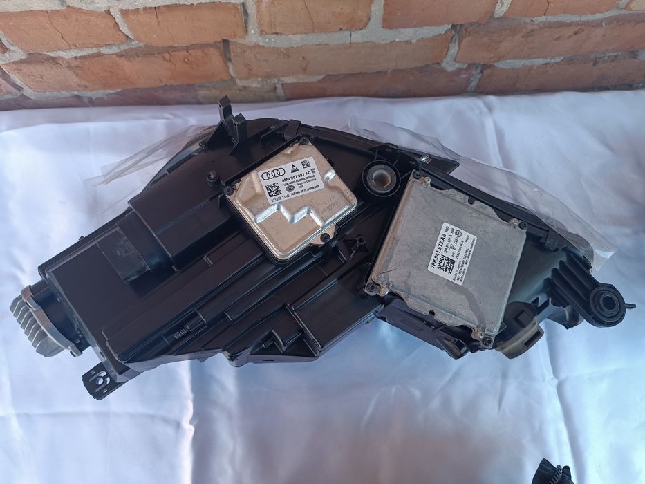 Фари Audi A4 B9 full led