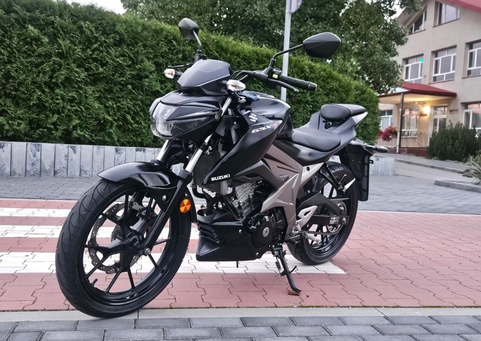 Suzuki gsx 125 GSX-S125 S125 A1 B1 Zadbany Czarny Nakesd Bezywpadkowy niski przebieg
