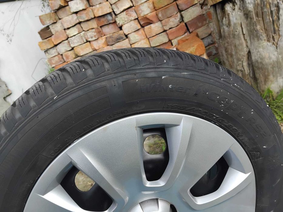 Opony zimowe Hankook R16