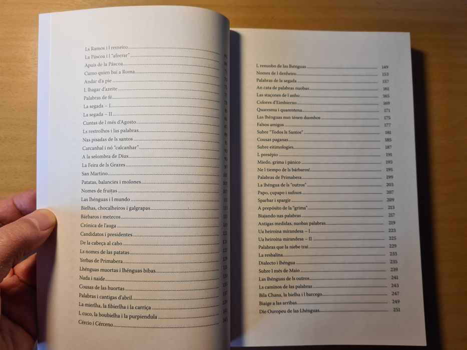 Livro "La Pruma Braba" de António Bárbolo Alves