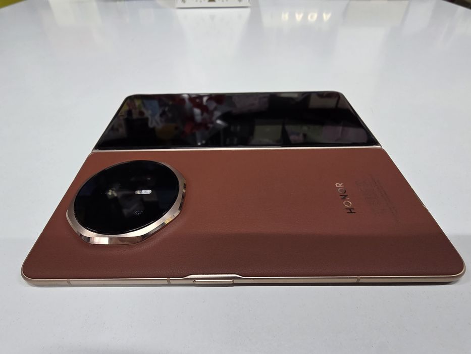 Смартфон Honor Magic V3 12/512GB Brown