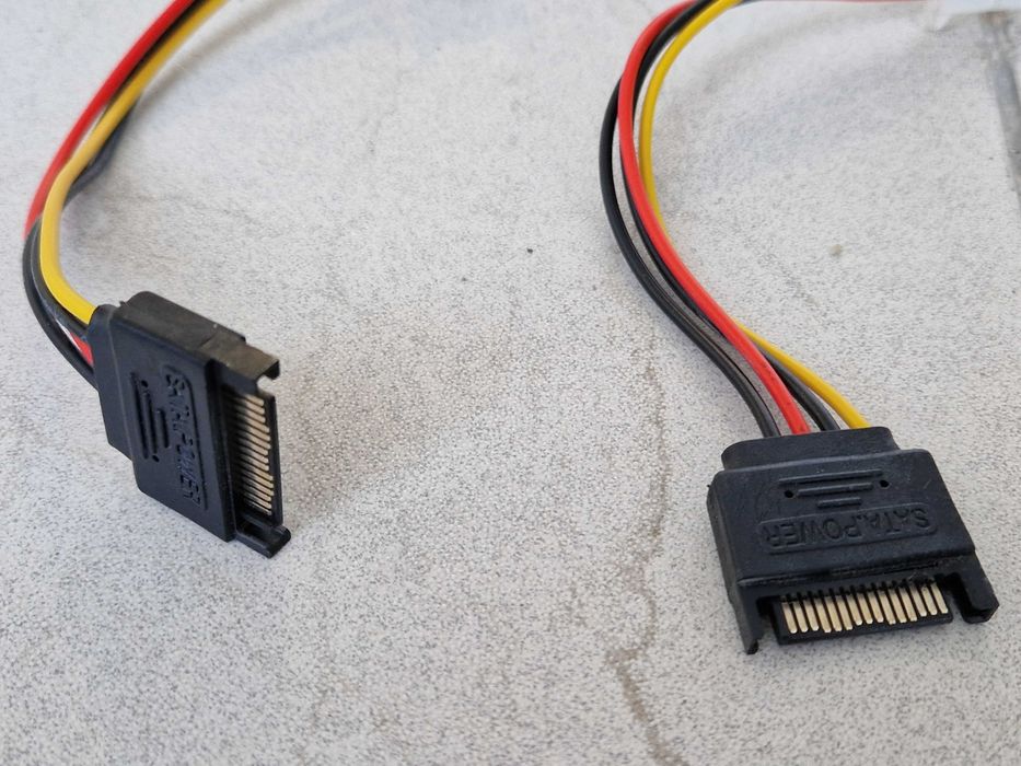 Cabos molex pequenos429593246932019202