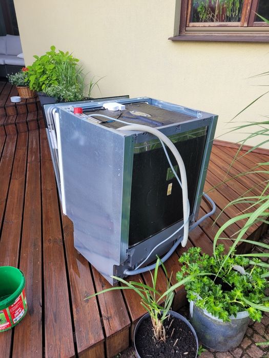 Zmywarka Electrolux uszkodzona na części